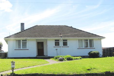 Photo of property in 30 Puriri Street, Gonville, Whanganui, 4501