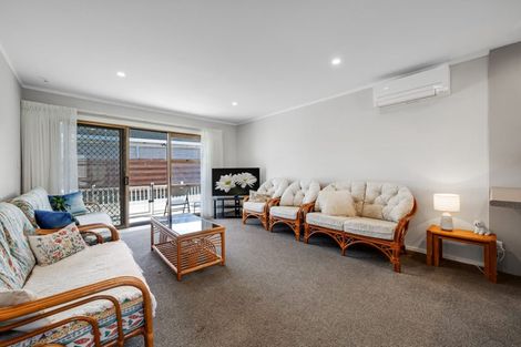 Photo of property in 1/78 Prince Regent Drive, Half Moon Bay, Auckland, 2012