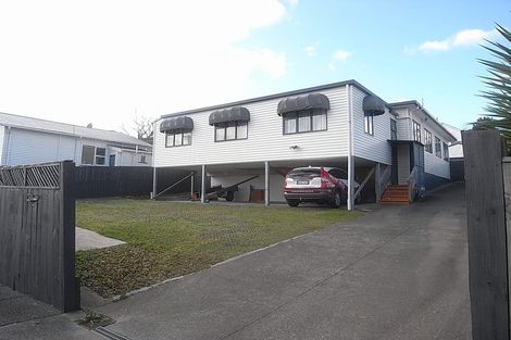 Photo of property in 4 Geddes Terrace, Avondale, Auckland, 1026