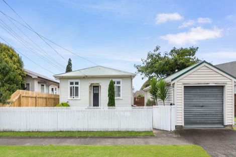 Photo of property in 4 Anzac Avenue, Morrinsville, 3300