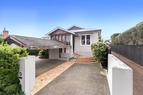 Photo of property in 27 Saltburn Road, Milford, Auckland, 0620