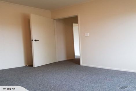 Photo of property in 32 Heathdale Crescent, Papakura, 2110