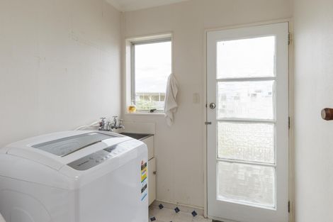 Photo of property in 22 Palliser Place, Milson, Palmerston North, 4414