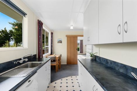 Photo of property in 9 Castle Street, Waihola, Milton, 9073