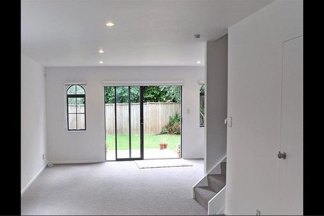 Photo of property in 8/41 The Avenue, Albany, Auckland, 0632
