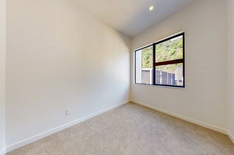 Photo of property in 49 Rua Kai Way, Brooklyn, Wellington, 6021