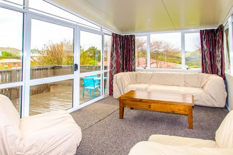 Photo of property in 33 Duckworth Street, Andersons Bay, Dunedin, 9013