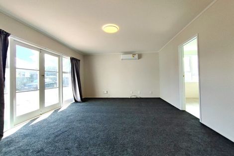 Photo of property in 9 Lachlan Place, Favona, Auckland, 2024