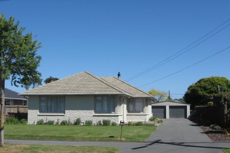 Photo of property in 27 Wilton Crescent, Bishopdale, Christchurch, 8053