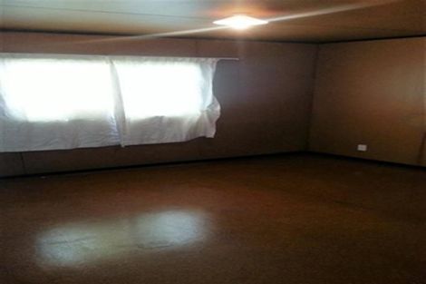 Photo of property in 32 Brentford Place, Manurewa, Auckland, 2102