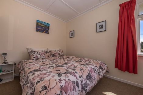 Photo of property in 81 Queen Street, Westport, 7825