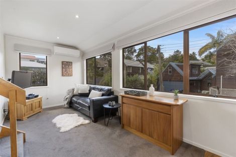 Photo of property in 1/16 Rossmore Terrace, Murrays Bay, Auckland, 0630