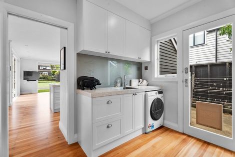 Photo of property in 16 Golf Road, Epsom, Auckland, 1023