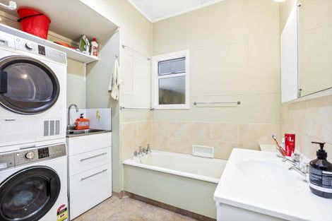 Photo of property in 321 Puketaha Road, Puketaha, Hamilton, 3281