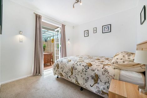 Photo of property in 68 Andrew Road, Howick, Auckland, 2010