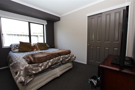 Photo of property in 5 Winslow Court, Huntington, Hamilton, 3210