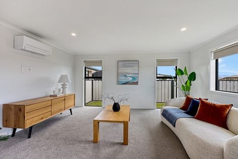 Photo of property in 38 Taurangawaka Road, One Tree Point, 0118