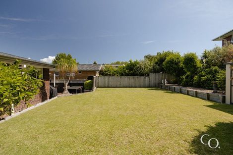 Photo of property in 10 Andrew Place, Otumoetai, Tauranga, 3110