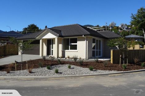 Photo of property in 5 Olivias Place, Stoke, Nelson, 7011