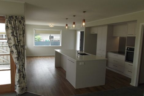 Photo of property in 32 Taradale Road, Marewa, Napier, 4110