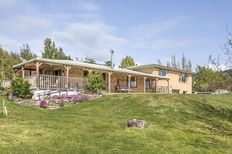 Photo of property in 39 Domain Road, Bannockburn, Cromwell, 9384