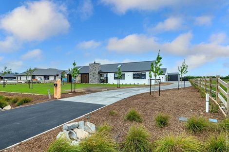 Photo of property in 37 Texel Crescent, West Melton, 7618