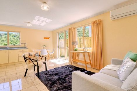 Photo of property in 102a Parkvale Road, Karori, Wellington, 6012