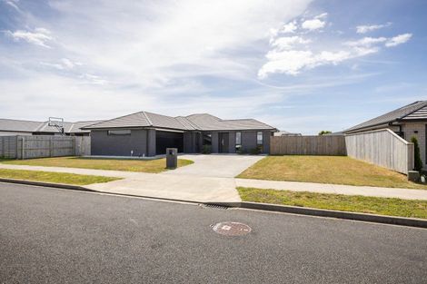 Photo of property in 15 Longstaff Drive, Bell Block, New Plymouth, 4312