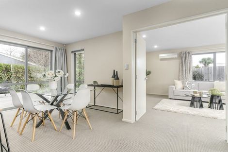 Photo of property in 379a Yaldhurst Road, Russley, Christchurch, 8042