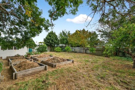 Photo of property in 93 Regent Street, Martinborough, 5711