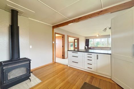 Photo of property in Selwyn Lake Road, Leeston, 7683
