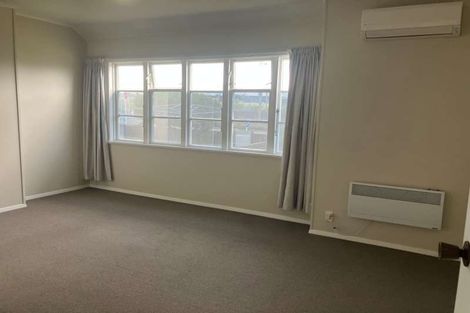 Photo of property in 12 Hardy Street, New Brighton, Christchurch, 8061