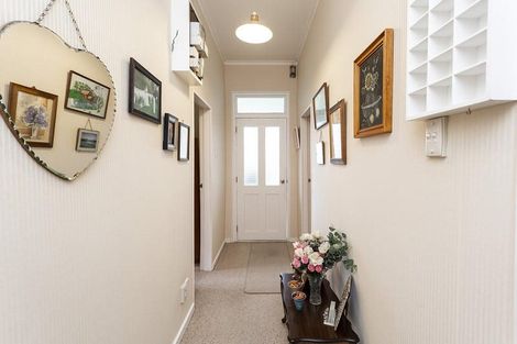 Photo of property in 8 Railway Lane, Outram, 9019