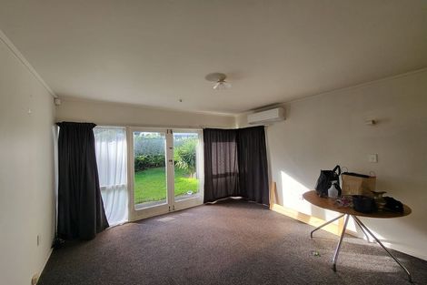 Photo of property in 42 Mcannalley Street, Manurewa East, Auckland, 2102