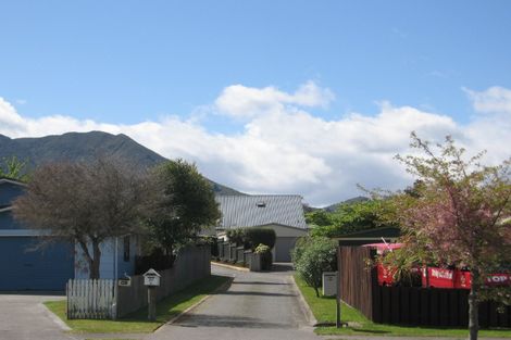 Photo of property in 24 Arthur Crescent, Hilltop, Taupo, 3330