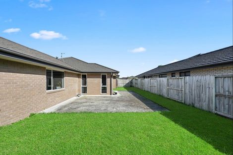 Photo of property in 245 Dixon Road, Fitzroy, Hamilton, 3206