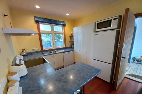 Photo of property in 96a Arawhata Road, Paraparaumu, 5032