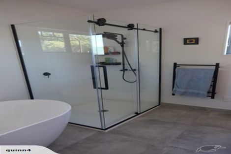 Photo of property in 54e Hungerford Road, Houghton Bay, Wellington, 6023