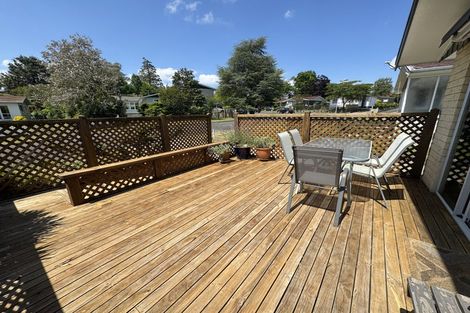 Photo of property in 6 Limbrick Street, Waipawa, 4210