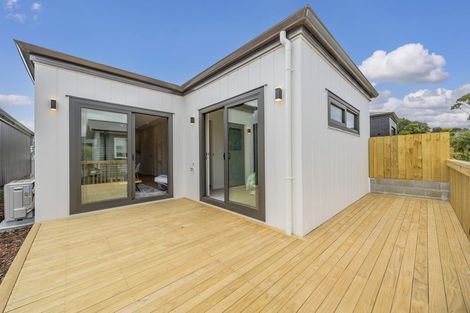 Photo of property in 3 Taukahiwi Road, Pukekohe, 2120