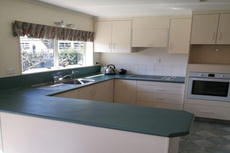 Photo of property in 6 Carisbrooke Street, Aranui, Christchurch, 8061