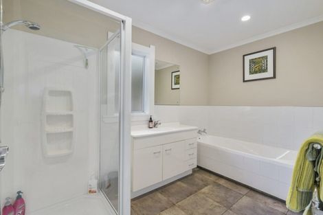 Photo of property in 105 Ferguson Street, West End, Palmerston North, 4412