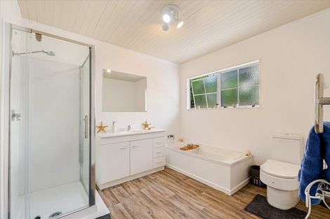 Photo of property in 23 Snapper Road, Stillwater, Silverdale, 0993