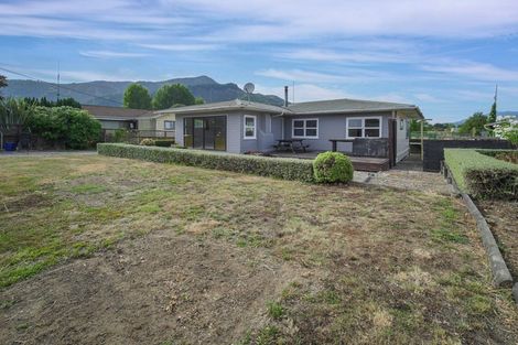 Photo of property in 22 Hampden Street, Murchison, 7007