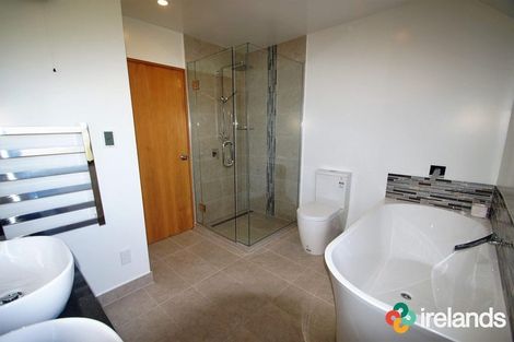 Photo of property in 2/16 Onslow Street, St Albans, Christchurch, 8014