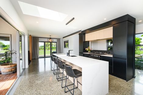 Photo of property in 643 Mount Stewart Halcombe Road, Halcombe, Feilding, 4779