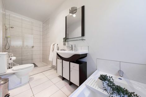 Photo of property in 11 Ewing Place, Albert Town, Wanaka, 9305