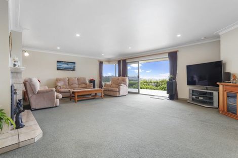 Photo of property in 726 Inland Road, Helensville, 0875