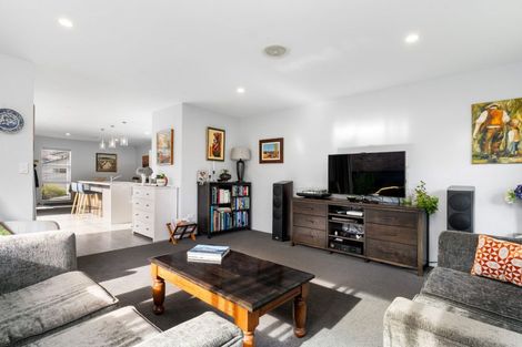 Photo of property in 21 Lindsay Street, St Albans, Christchurch, 8014