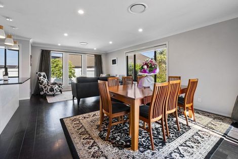 Photo of property in 25 Trump Place, Kelvin Grove, Palmerston North, 4414